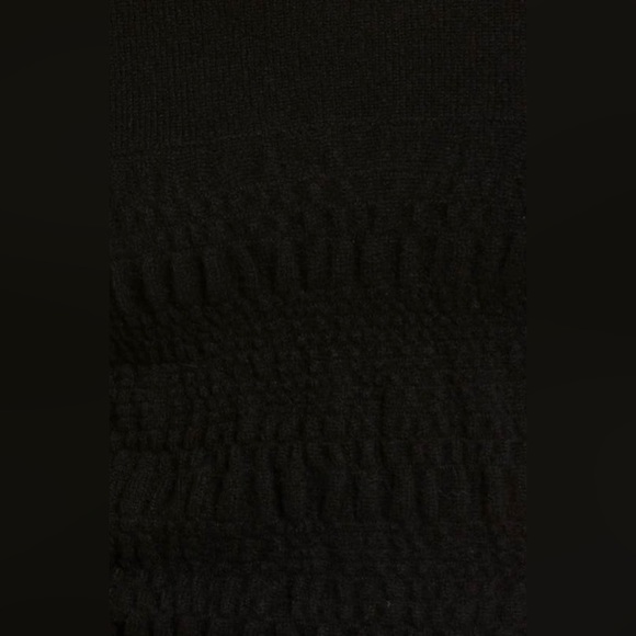NWOT FRAME Smocked Puff Sleeve Cashmere Sweater - Picture 6 of 6